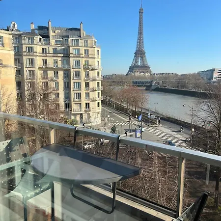 Luxury View Eiffel Tower 16th Trocadero Parigi